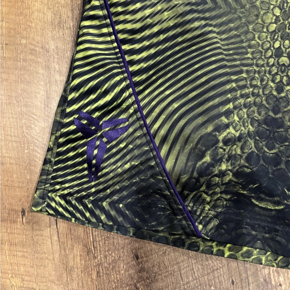 Nike Kobe Mamba masterpiece basketball shorts - Picture 6 of 7